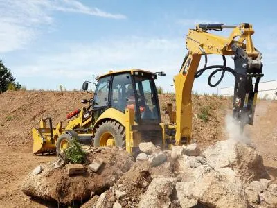 Usługi młotem hydraulicznym Ciechanów