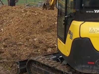 Usługi minikoparką Kutno - Wykopy, Przyłącza, Fundamenty