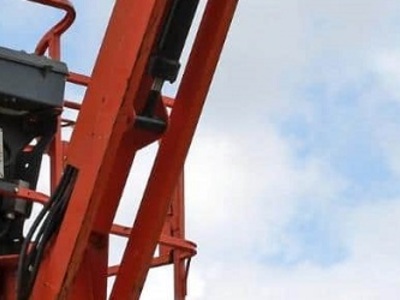 Podnośnik koszowy Świnoujście – wynajem i usługi wysokościowe